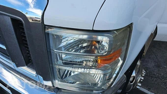 2013 Ford Super Duty E-350 Cutaway DRW - miniatura 48