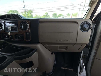2013 Ford Super Duty E-350 Cutaway DRW - miniatura 17