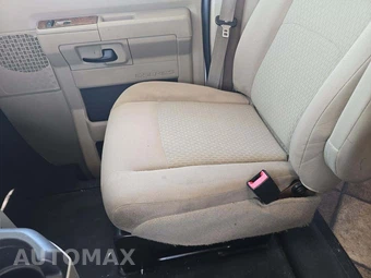 2013 Ford Super Duty E-350 Cutaway DRW - miniatura 20