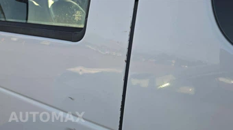 2013 Ford Super Duty E-350 Wagon XL 138.0" WB - miniatura 21