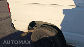2013 Ford Super Duty E-350 Wagon XL 138.0" WB - miniatura 35