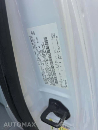2013 Ford Super Duty E-350 Wagon XLT 138.0" WB - miniatura 5