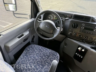 2013 Ford Super Duty E-450 Cutaway DRW - miniatura 22