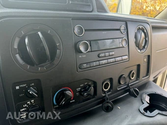 2013 Ford Super Duty E-450 Cutaway DRW - miniatura 33