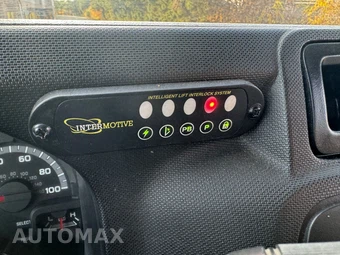 2013 Ford Super Duty E-450 Cutaway DRW - miniatura 35