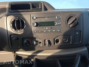 2013 Ford Super Duty E-450 Cutaway DRW - miniatura 11