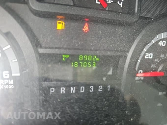 2013 Ford Super Duty E-450 Cutaway DRW - miniatura 5