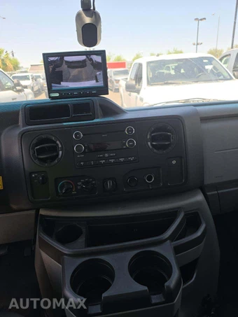 2013 Ford Super Duty E-450 Cutaway DRW - miniatura 10
