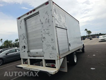 2013 Ford Super Duty E-450 Cutaway DRW – miniatura 4