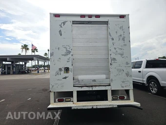 2013 Ford Super Duty E-450 Cutaway DRW – miniatura 5
