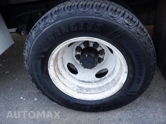 2013 Ford Super Duty E-450 Cutaway DRW - miniatura 11