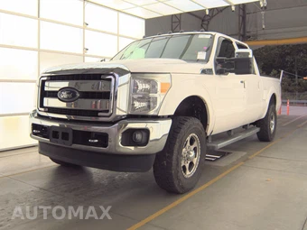2013 Ford Super Duty F-250 Lariat Crew Cab Medium Bed