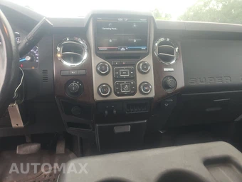 2013 Ford Super Duty F-250 Lariat Crew Cab Medium Bed - miniatura 11