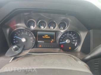 2013 Ford Super Duty F-250 Lariat Crew Cab Medium Bed - miniatura 12