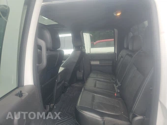 2013 Ford Super Duty F-250 Lariat Crew Cab Medium Bed - miniatura 13