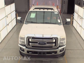 2013 Ford Super Duty F-250 Lariat Crew Cab Medium Bed - miniatura 2
