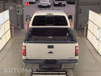 2013 Ford Super Duty F-250 Lariat Crew Cab Medium Bed - miniatura 5