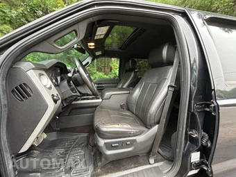 2013 Ford Super Duty F-250 Lariat Crew Cab Medium Bed - miniatura 9