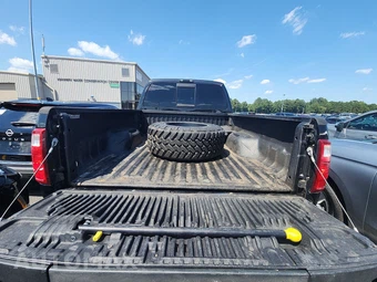 2013 Ford Super Duty F-250 Lariat Crew Cab Medium Bed - miniatura 16