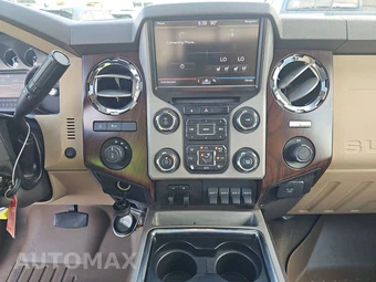 2013 Ford Super Duty F-250 Lariat Crew Cab Medium Bed - miniatura 11