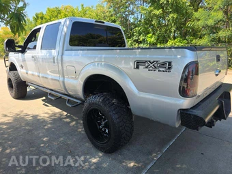 2013 Ford Super Duty F-250 Lariat Crew Cab Medium Bed - miniatura 2