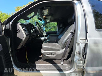 2013 Ford Super Duty F-250 Lariat Crew Cab Medium Bed - miniatura 6
