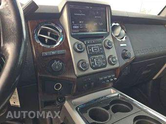 2013 Ford Super Duty F-250 Lariat Crew Cab Medium Bed - miniatura 11