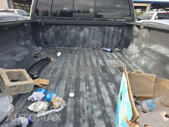 2013 Ford Super Duty F-250 Lariat Crew Cab Medium Bed - miniatura 16