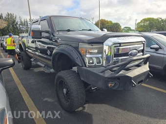 2013 Ford Super Duty F-250 Lariat Crew Cab Medium Bed - miniatura 3