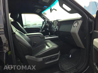 2013 Ford Super Duty F-250 Lariat Crew Cab Medium Bed - miniatura 8