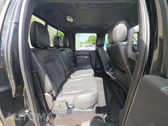 2013 Ford Super Duty F-250 Platinum Crew Cab Medium Bed - miniatura 16