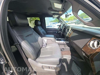2013 Ford Super Duty F-250 Platinum Crew Cab Medium Bed - miniatura 18