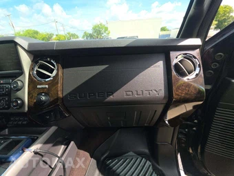 2013 Ford Super Duty F-250 Platinum Crew Cab Medium Bed - miniatura 19