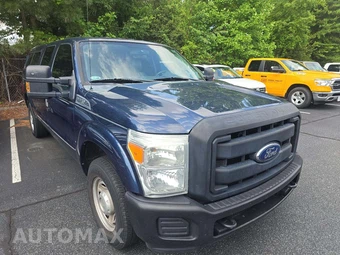 2013 Ford Super Duty F-250 XL Crew Cab Medium Bed - miniatura 4