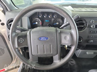 2013 Ford Super Duty F-250 XL Regular Cab Long Bed - miniatura 10