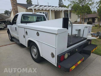 2013 Ford Super Duty F-250 XL Regular Cab Long Bed - miniatura 2