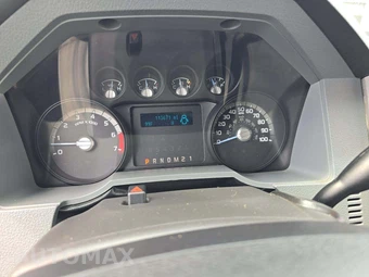 2013 Ford Super Duty F-250 XLT Crew Cab Medium Bed - miniatura 9