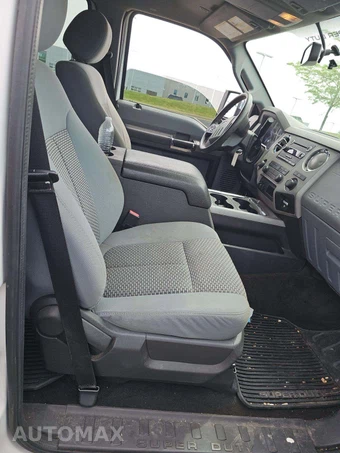 2013 Ford Super Duty F-250 XLT Crew Cab Medium Bed - miniatura 18