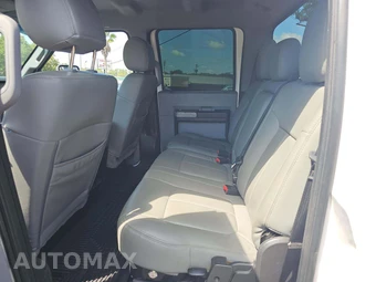 2013 Ford Super Duty F-250 XLT Crew Cab Medium Bed - miniatura 10