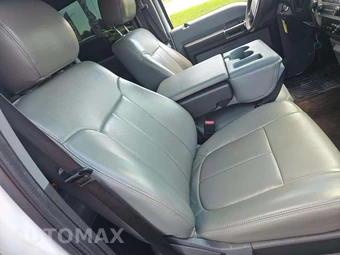 2013 Ford Super Duty F-250 XLT Crew Cab Medium Bed - miniatura 15