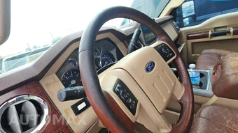 2013 Ford Super Duty F-350 King Ranch Crew Cab Long Bed - miniatura 26