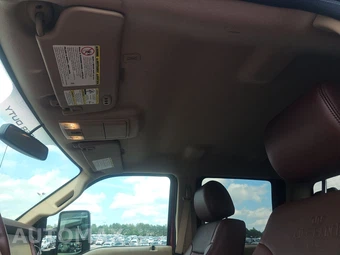 2013 Ford Super Duty F-350 King Ranch Crew Cab Long Bed - miniatura 17