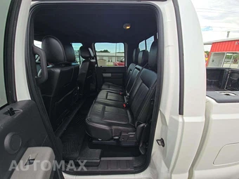 2013 Ford Super Duty F-350 Lariat Crew Cab Medium Bed - miniatura 10