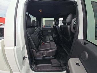 2013 Ford Super Duty F-350 Lariat Crew Cab Medium Bed - miniatura 13