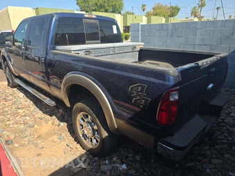 2013 Ford Super Duty F-350 Lariat Crew Cab Medium Bed - miniatura 2