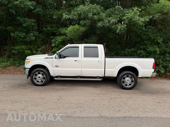 2013 Ford Super Duty F-350 Lariat Crew Cab Medium Bed - miniatura 2