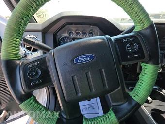 2013 Ford Super Duty F-350 Lariat Crew Cab Medium Bed - miniatura 10