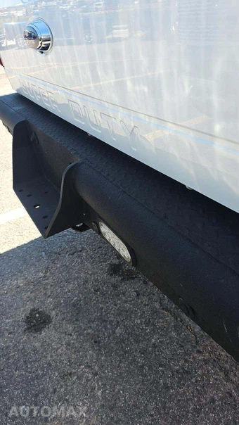 2013 Ford Super Duty F-350 Lariat Crew Cab Medium Bed - miniatura 24