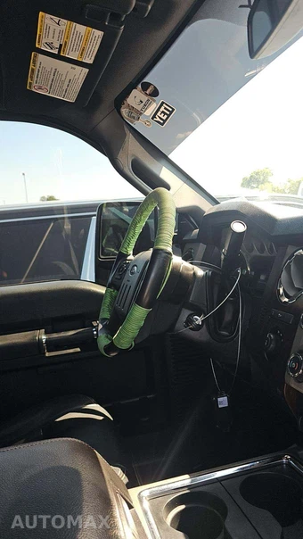 2013 Ford Super Duty F-350 Lariat Crew Cab Medium Bed - miniatura 26