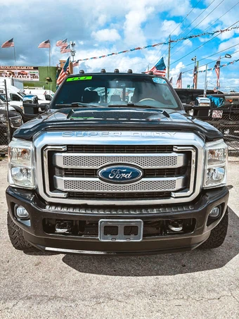 2013 Ford Super Duty F-350 Platinum Crew Cab Medium Bed - miniatura 3